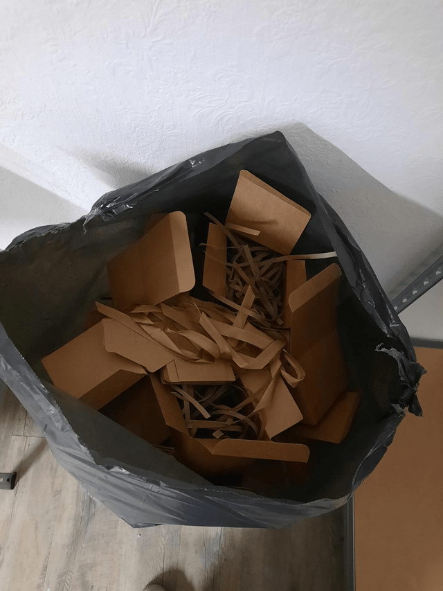 Emballage en carton pour bougies neuf ( lot de 29 boîtes ) 