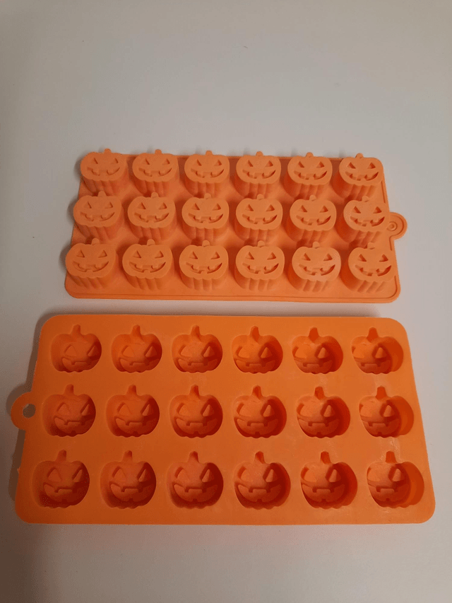 Moule silicone HALLOWEEN 🎃 occasion ( lot de 4 moules ) 