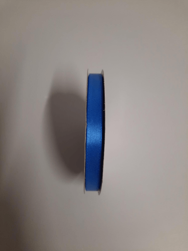 Rouleau ruban bleu neuf 