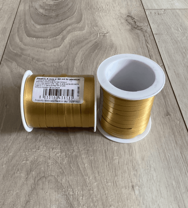 Rouleaux doré neuf 